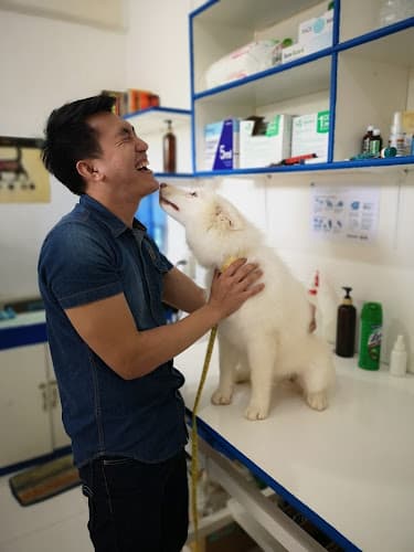 REFUGIO VETERINARY CLINIC in TUBIGON listing photo