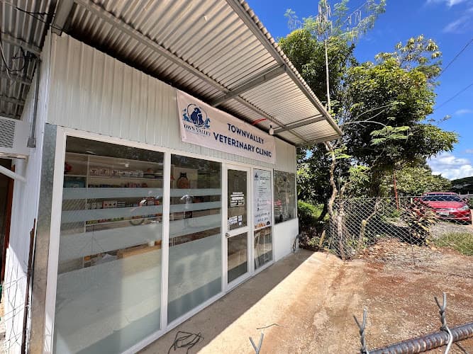 Tonw Valley Veterinary Clinic listing photo