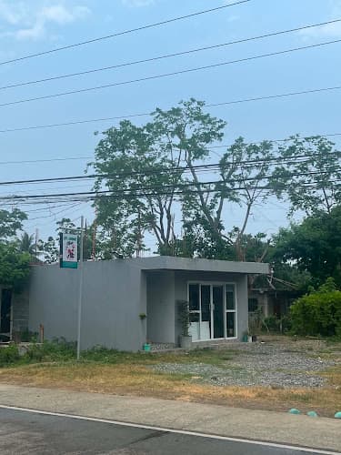 EB’s Animal Clinic listing photo